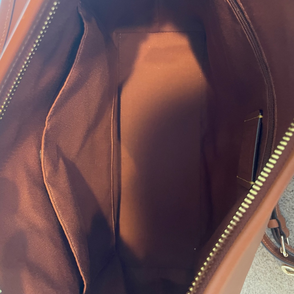 Like New Large Coach Laurel Bag - Picture 4 of 5